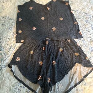Old Navy Dark Gray Rainbow Pajama Set